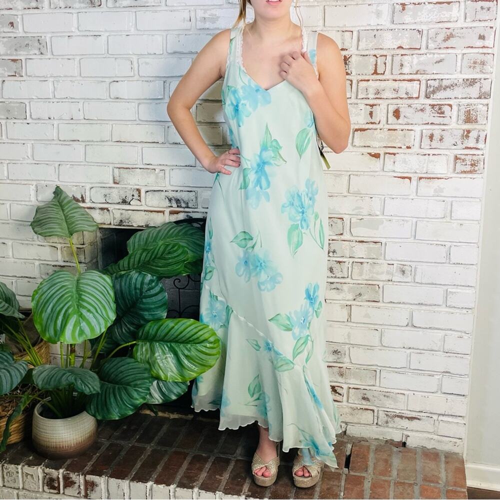 Vintage 90s R&M Richards Pastel Green Blue Floral Sleeveless Asymmetrical Maxi